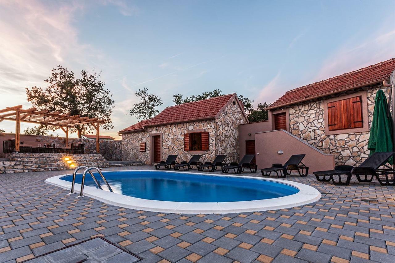 Villa Viktorija Galovac  Exterior photo
